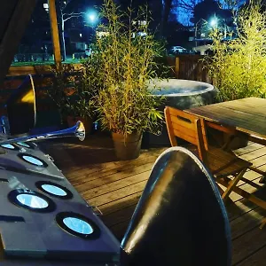 Peniche De Charme Avec Jacuzzi Sur Canal Du Midi Bateau-hôtel